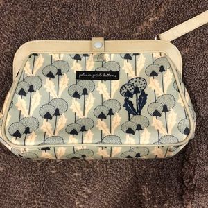 FLASH SALE 2000s Petunia Pickle Bottom Diaper Change Clutch MomCore Fashion